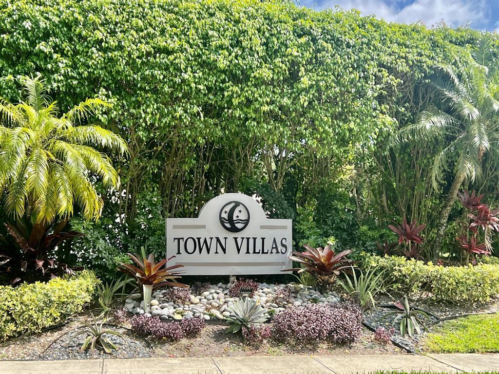 18940 Stewart Circle 4, Boca Raton, Palm Beach County, Florida - 2 Bedrooms  
2 Bathrooms - 