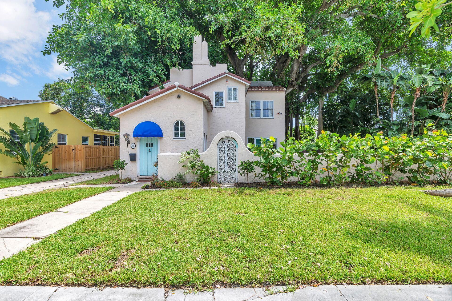 Photo 1 of 326 Fordham Drive, Lake Worth Beach, Florida, $649,000, Web #: 10898623