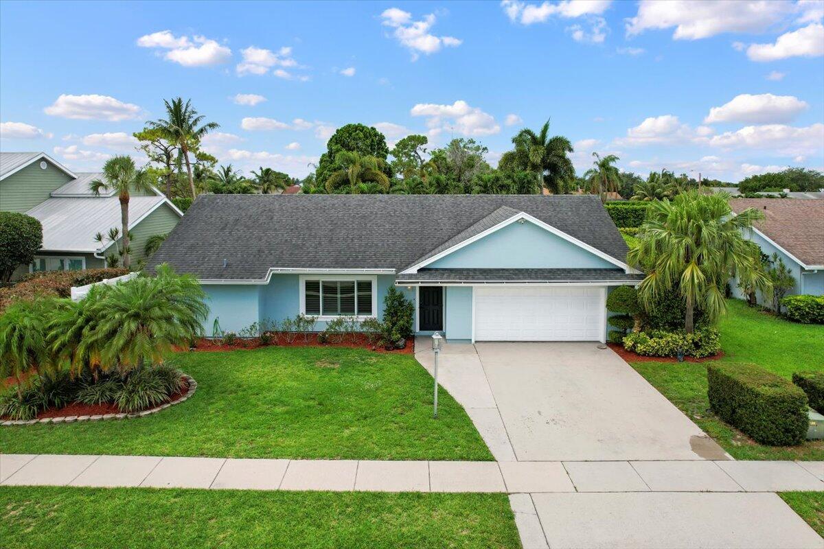 5143 Whitewood Way, Lake Worth, Palm Beach County, Florida - 3 Bedrooms  
2 Bathrooms - 