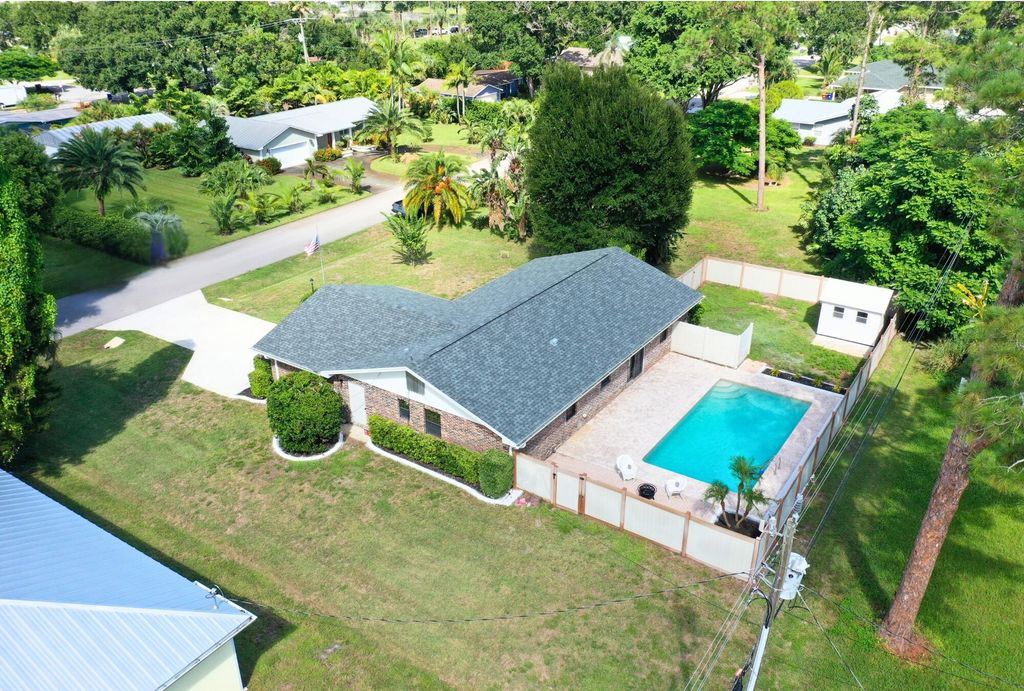Photo of 3145 1st Lane, Vero Beach, FL 32968 (MLS # RX-11127936)