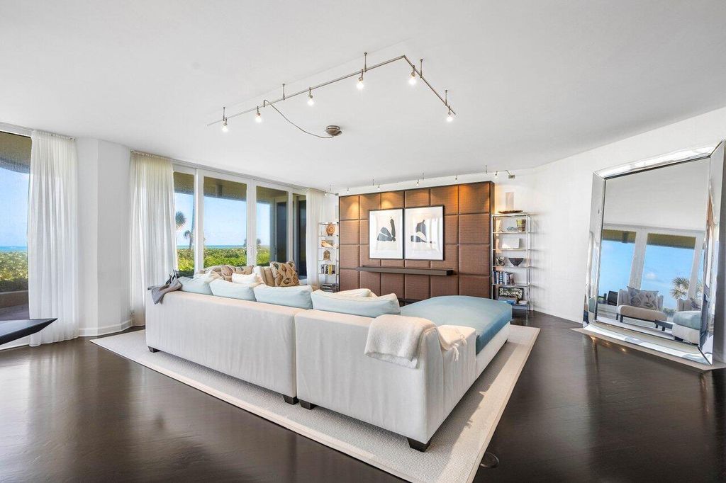 Photo of 3001 SE Island Point Lane #12, Stuart, FL 34996 (MLS # RX-11121445)