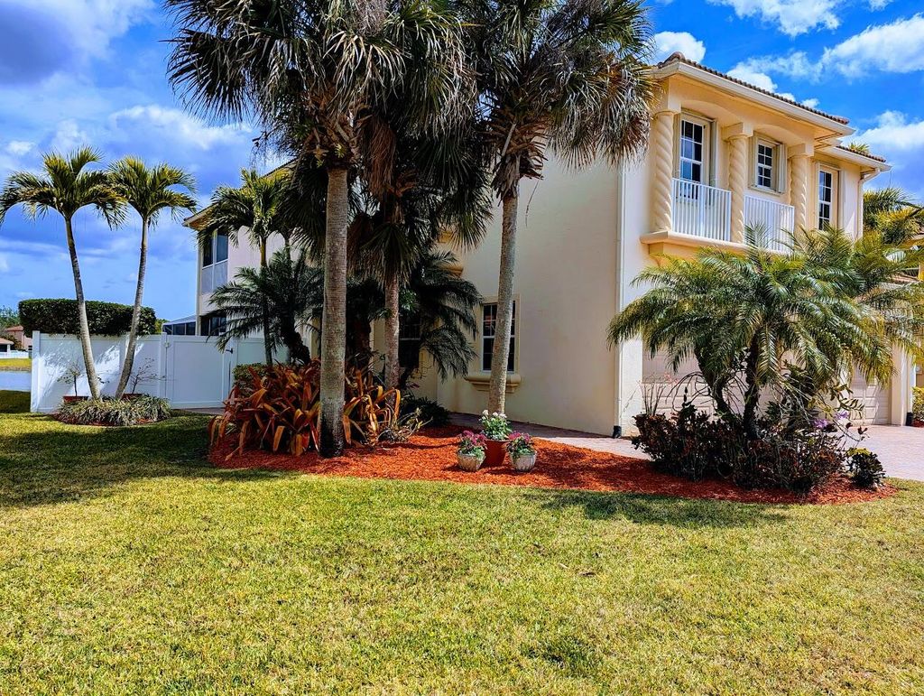 Photo of 3104 SW Porpoise Circle, Stuart, FL 34997 (MLS # RX-11095603)