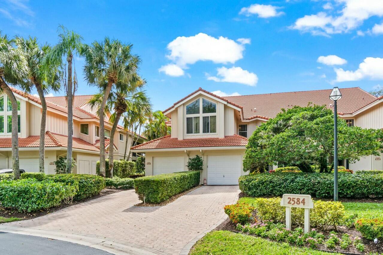 2584 Coco Plum Boulevard 102, Boca Raton, Palm Beach County, Florida - 4 Bedrooms  
3.5 Bathrooms - 