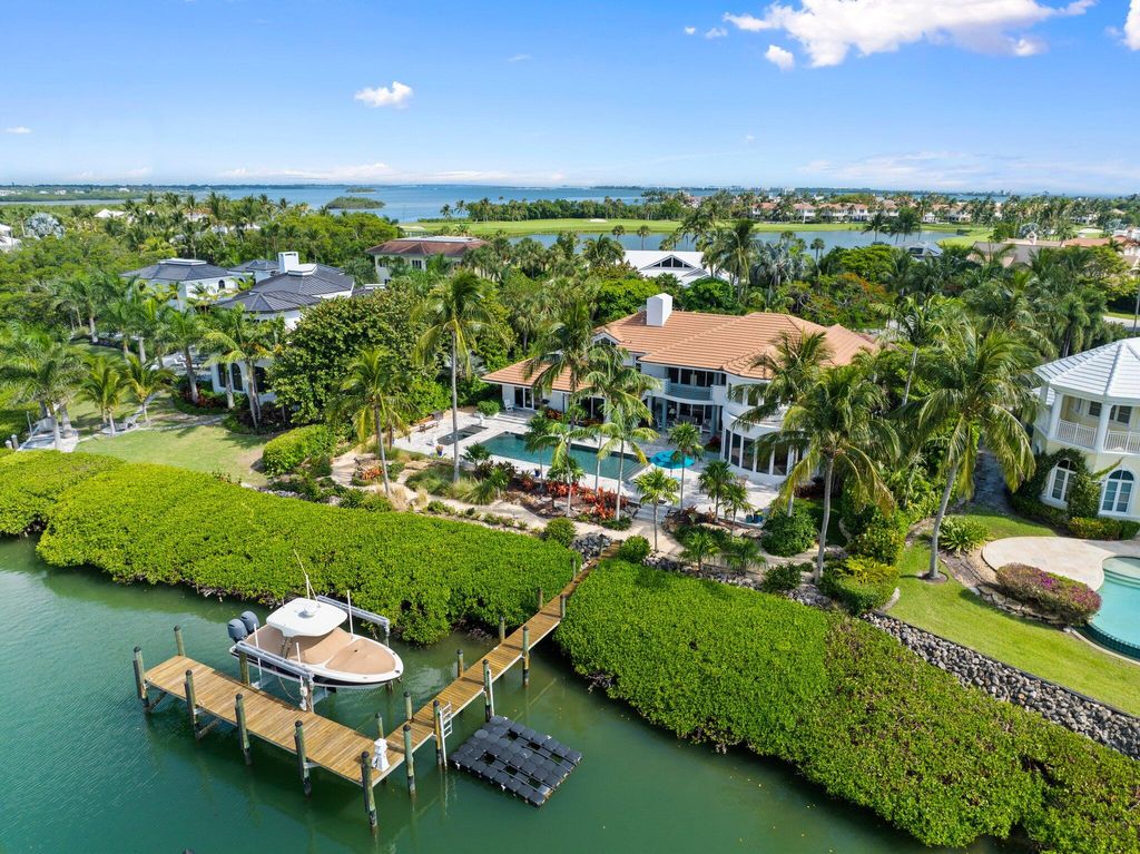 Photo of 6460 SE Harbor Circle, Stuart, FL 34996 (MLS # RX-11094671)