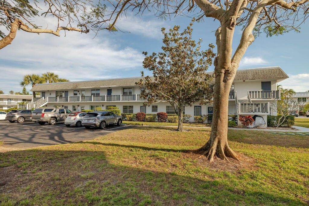 Photo of 2929 SE Ocean Boulevard #130-8, Stuart, FL 34996 (MLS # RX-11056937)