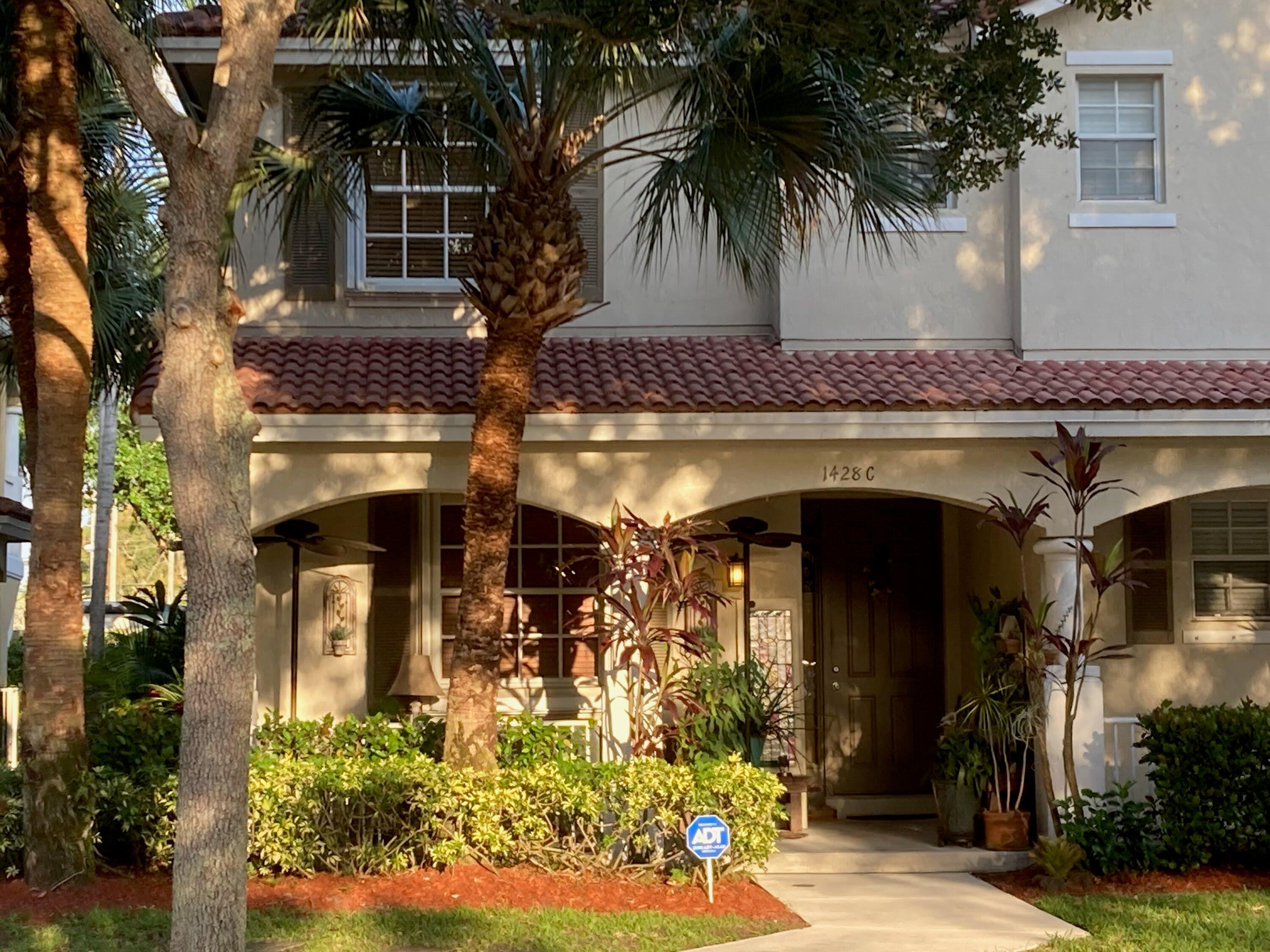 Property for Sale at 1428 W Wickham C Circle C, Delray Beach, Palm Beach County, Florida - Bedrooms: 3 
Bathrooms: 2.5  - $380,000