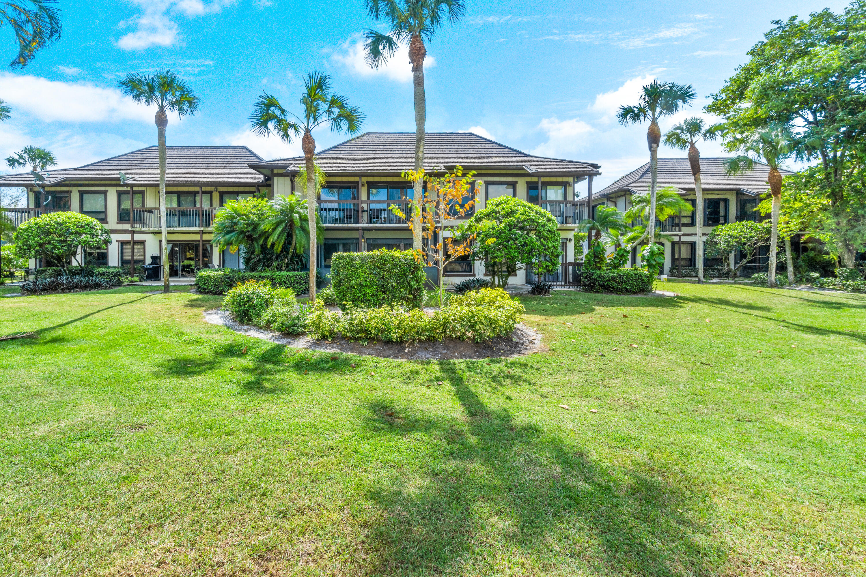 Property for Sale at 13334 Polo Club Road 216-217, Wellington, Palm Beach County, Florida - Bedrooms: 2 
Bathrooms: 2  - $449,000
