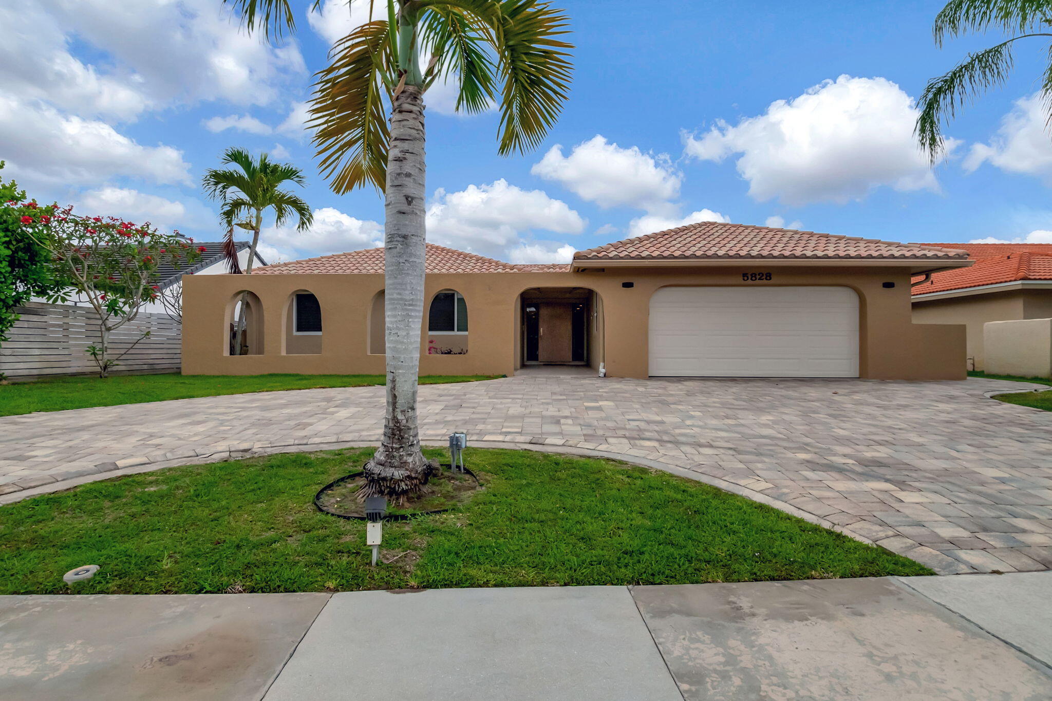 Property for Sale at 5828 Wind Drift Lane, Boca Raton, Palm Beach County, Florida - Bedrooms: 4 
Bathrooms: 4  - $1,425,000