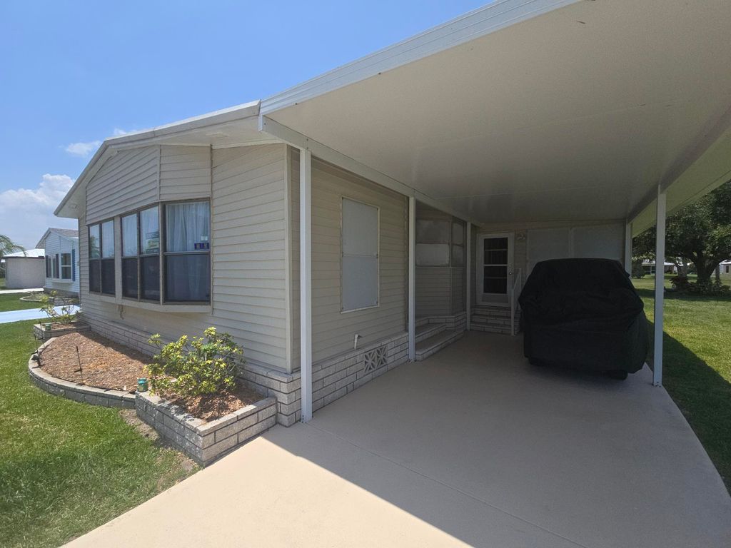 Photo of 14295 Zorzal Avenue, Fort Pierce, FL 34951 (MLS # RX-11090618)