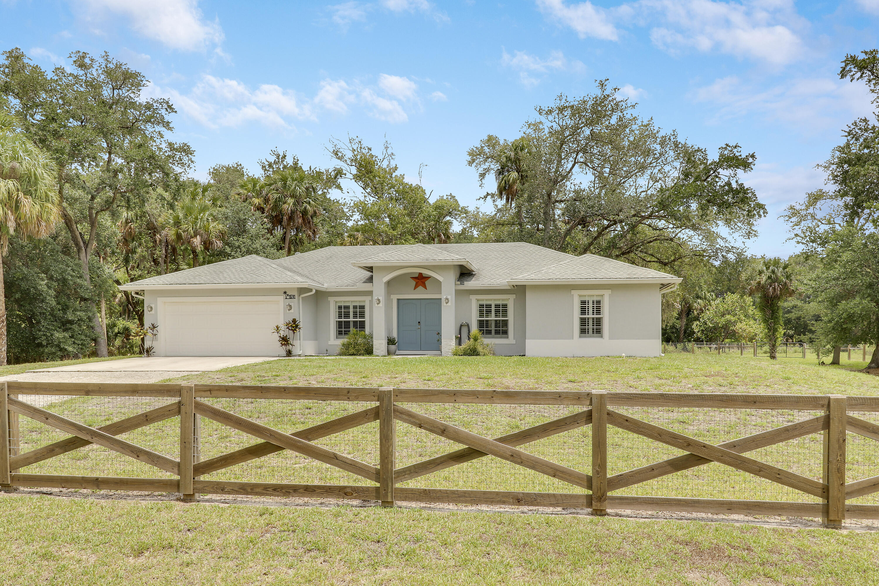 15741 97th Road, West Palm Beach, Palm Beach County, Florida - 3 Bedrooms  
2 Bathrooms - 