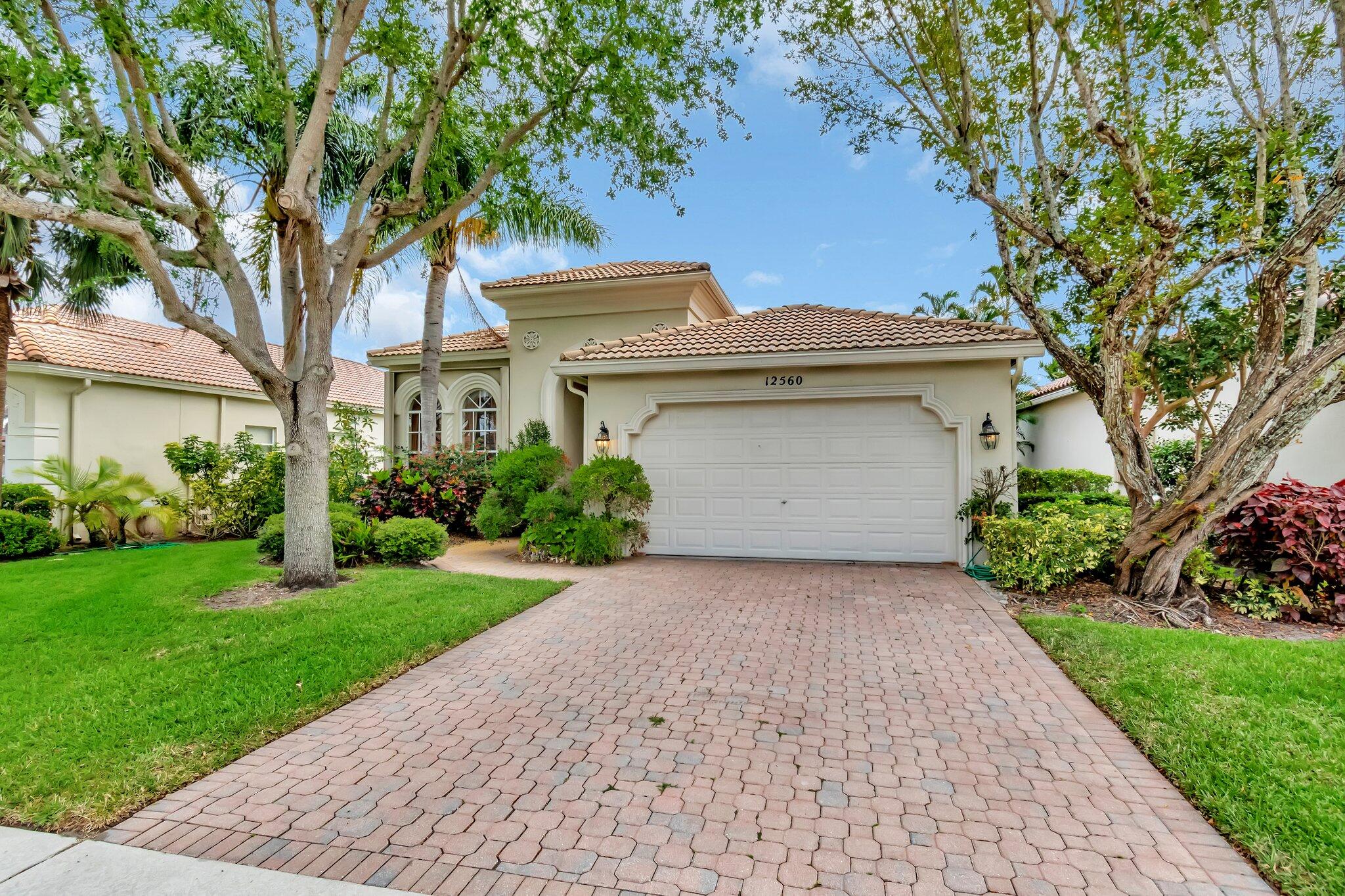Property for Sale at 12560 Via Valenza, Boynton Beach, Palm Beach County, Florida - Bedrooms: 3 
Bathrooms: 2  - $575,000