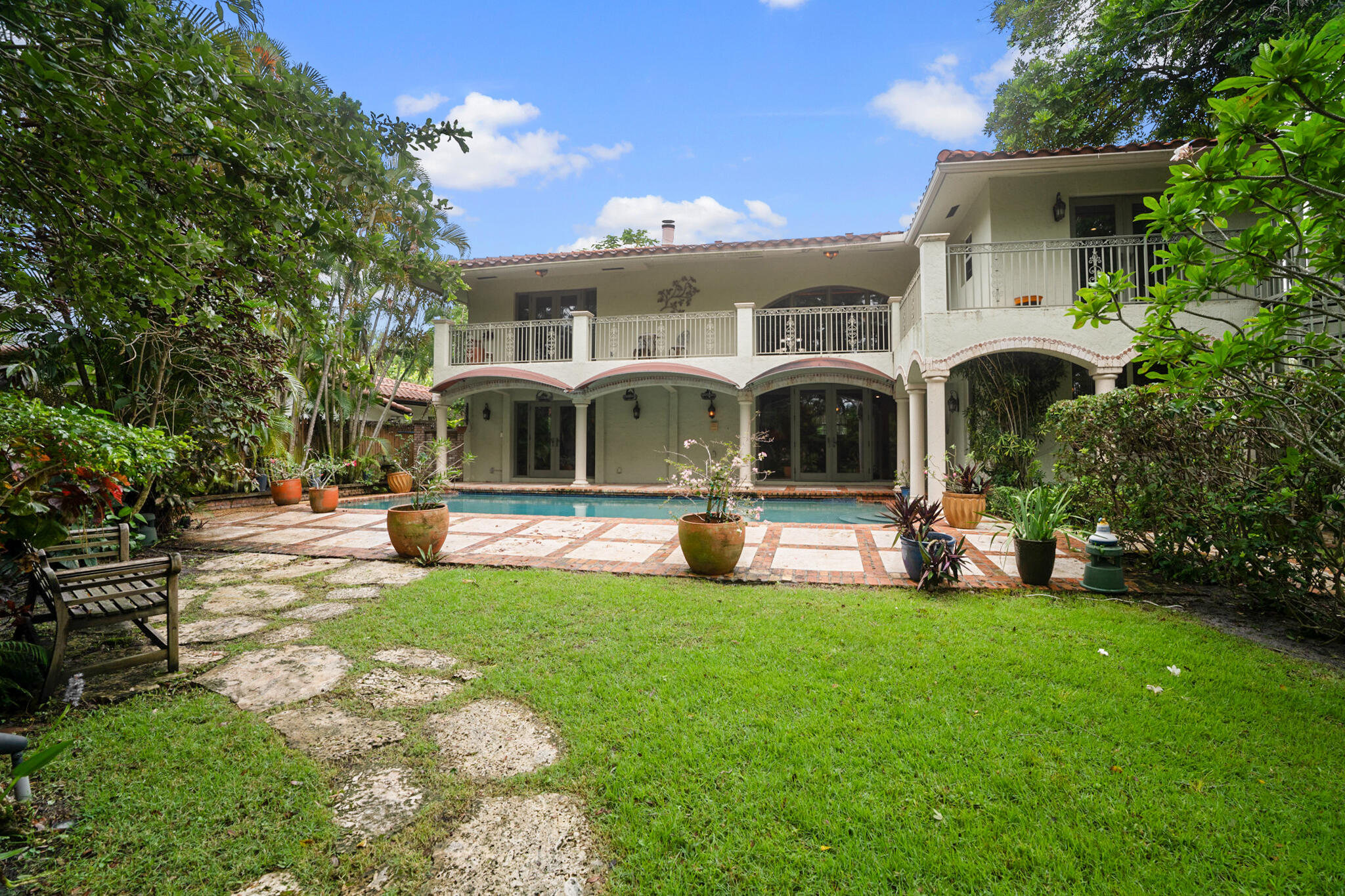 Property for Sale at 434 Nw 7th Avenue, Boca Raton, Palm Beach County, Florida - Bedrooms: 5 
Bathrooms: 5  - $2,700,000
