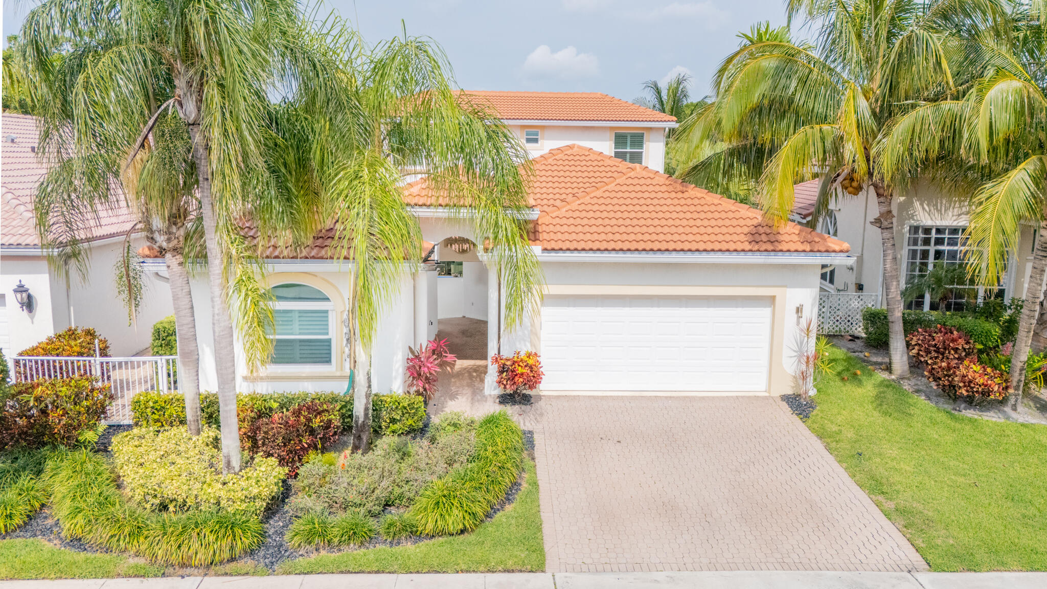 Property for Sale at 7121 Nw Turtle Walk, Boca Raton, Palm Beach County, Florida - Bedrooms: 4 
Bathrooms: 3.5  - $1,295,000