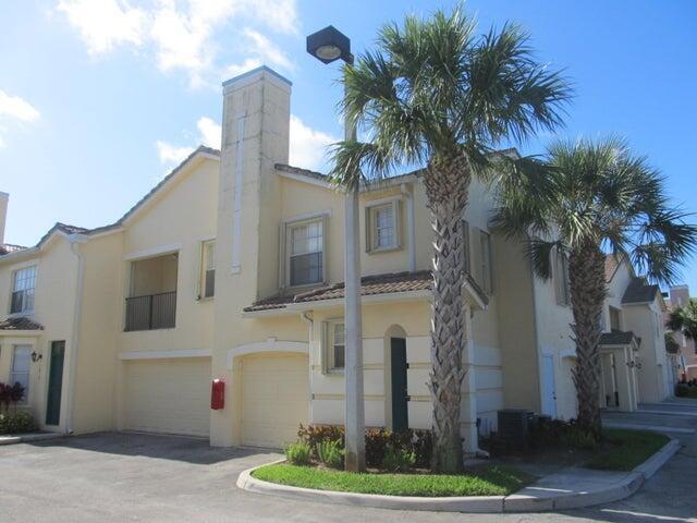 Property for Sale at 1801 Belmont Place, Boynton Beach, Palm Beach County, Florida - Bedrooms: 2 
Bathrooms: 2  - $279,000