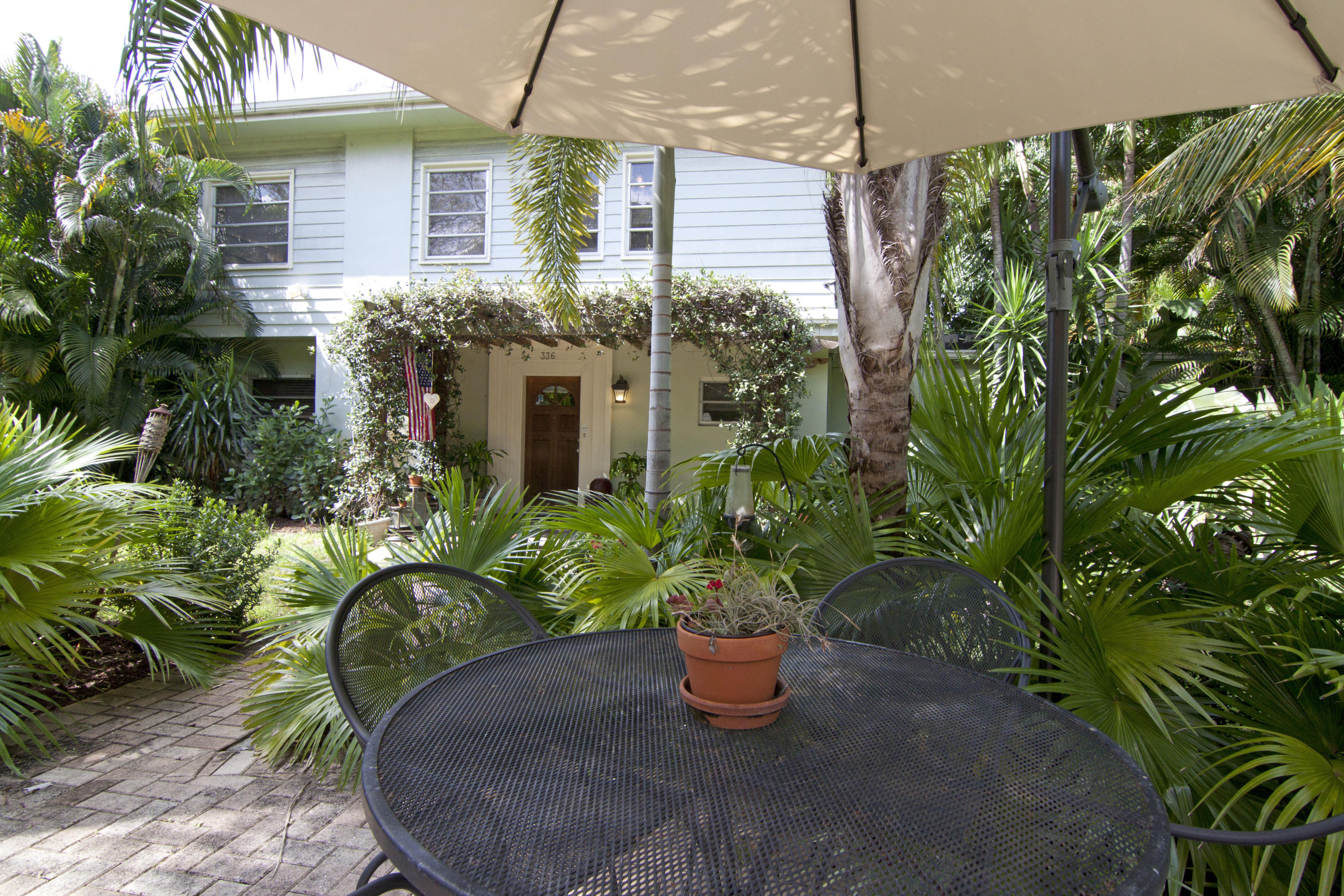 Photo 1 of 336 Marlborough Road, West Palm Beach, Florida, $569,000, Web #: 10211905