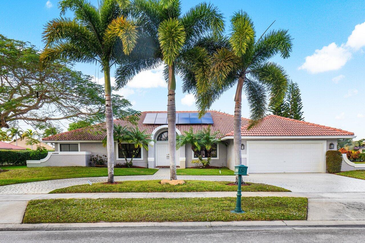 10869 River Glenn Drive, Boca Raton, Palm Beach County, Florida - 3 Bedrooms  
3 Bathrooms - 