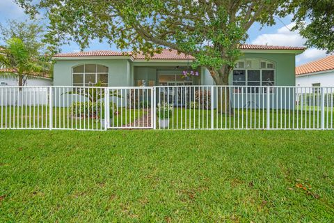 Tiny photo for 18544 Ocean Mist Drive, Boca Raton, FL 33498 (MLS # RX-11108286)