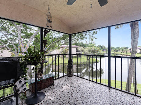 9287 Vista Del Lago B, Boca Raton, Palm Beach County, Florida - 2 Bedrooms  
2 Bathrooms - 