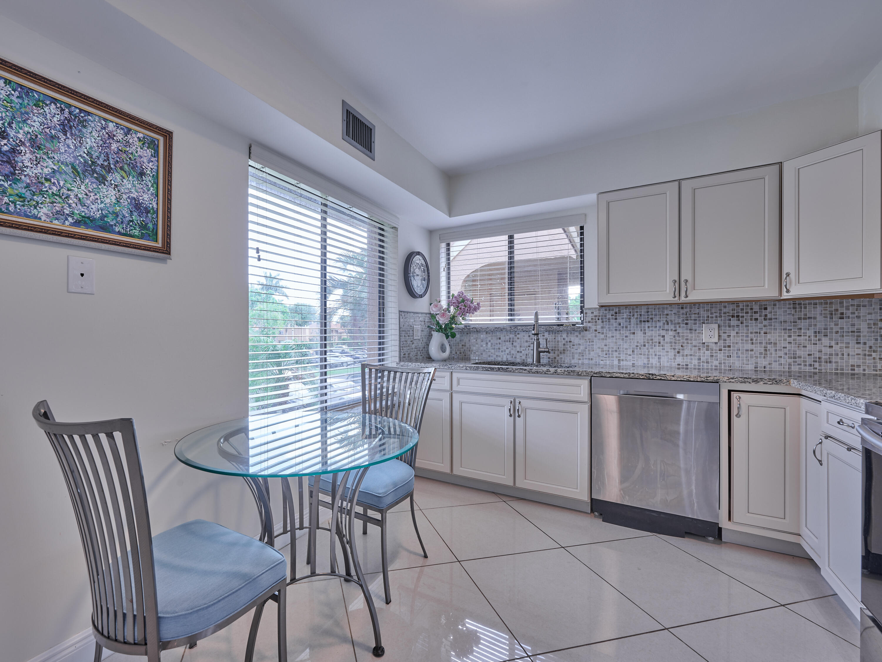 11205 Green Lake 204 Drive 204, Boynton Beach, Palm Beach County, Florida - 2 Bedrooms  
2 Bathrooms - 