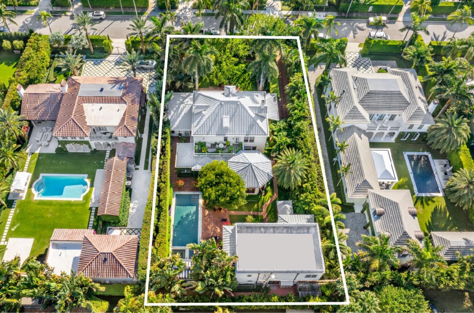 245 Dunbar Road, Palm Beach, Palm Beach County, Florida - 8 Bedrooms  
9 Bathrooms - 