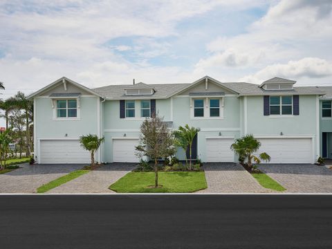 Photo of 545 Salisbury Circle, Fort Pierce, FL 34982 (MLS # RX-11113240)