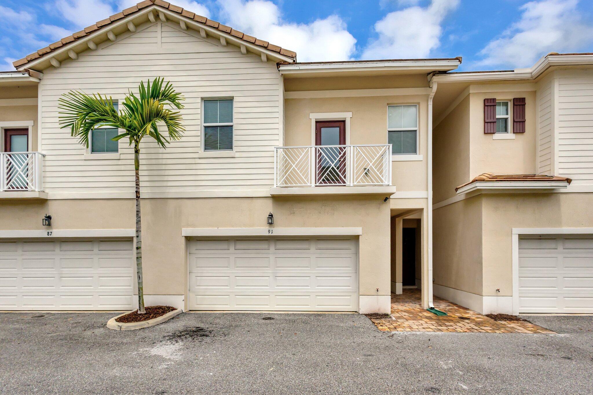 91 Palm Lane, Royal Palm Beach, Palm Beach County, Florida - 3 Bedrooms  
2.5 Bathrooms - 