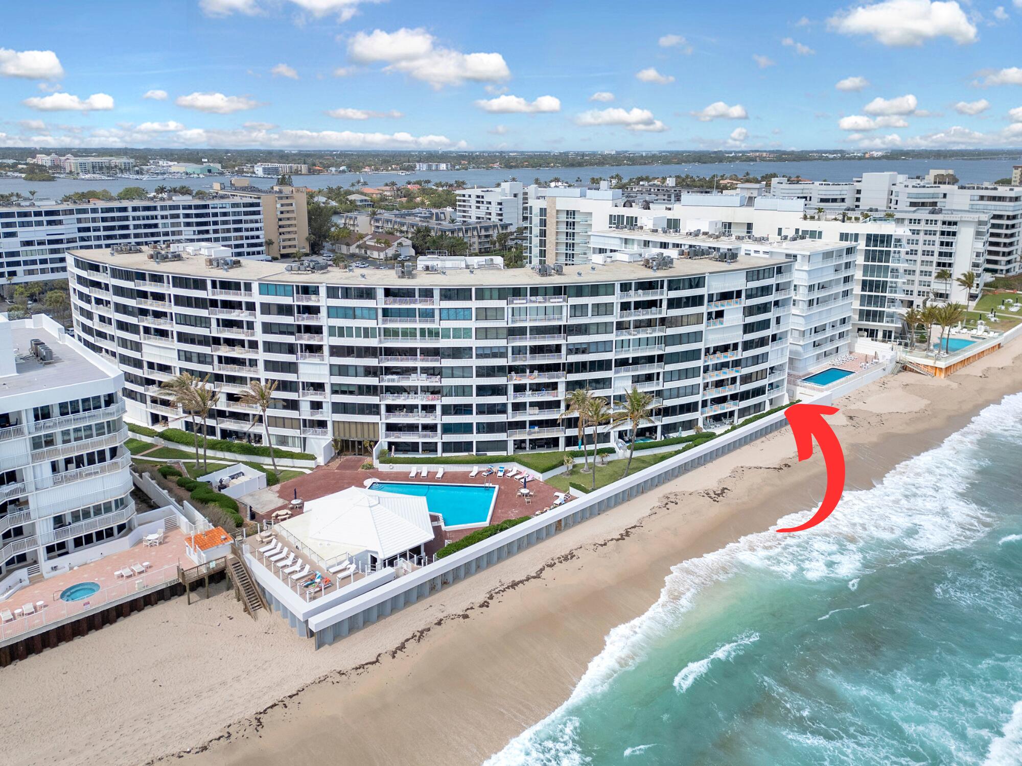 Property for Sale at 3590 S Ocean Boulevard 101, South Palm Beach, Palm Beach County, Florida - Bedrooms: 3 
Bathrooms: 2  - $460,000