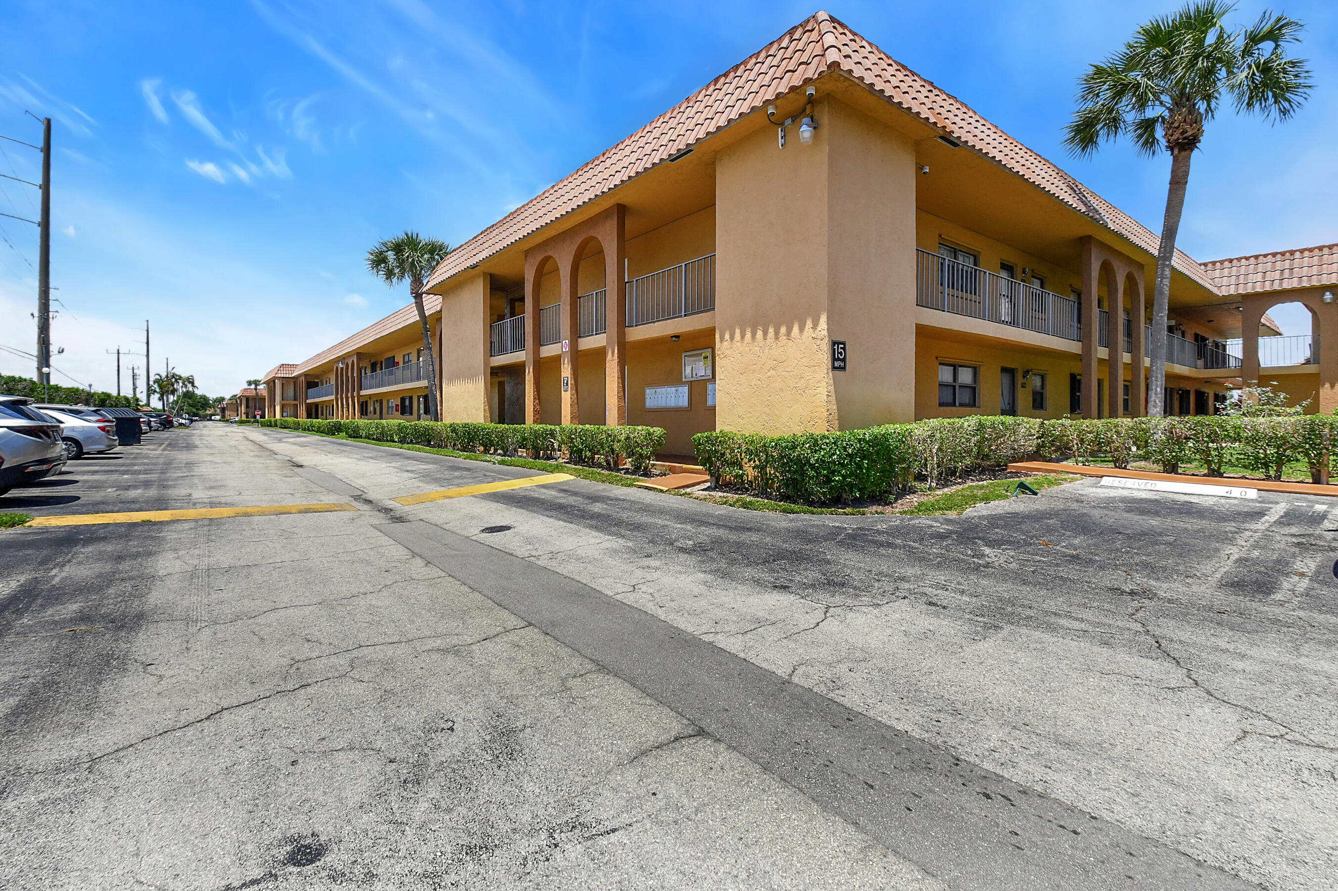 Property for Sale at 2021 W Woolbright Road G202, Boynton Beach, Palm Beach County, Florida - Bedrooms: 2 
Bathrooms: 2  - $208,000