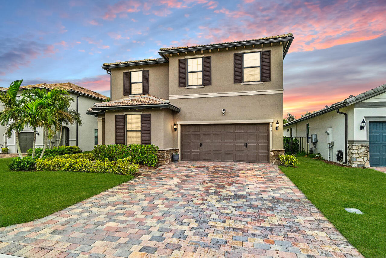 4819 Chantilly Road, Lake Worth, Palm Beach County, Florida - 5 Bedrooms  
3 Bathrooms - 