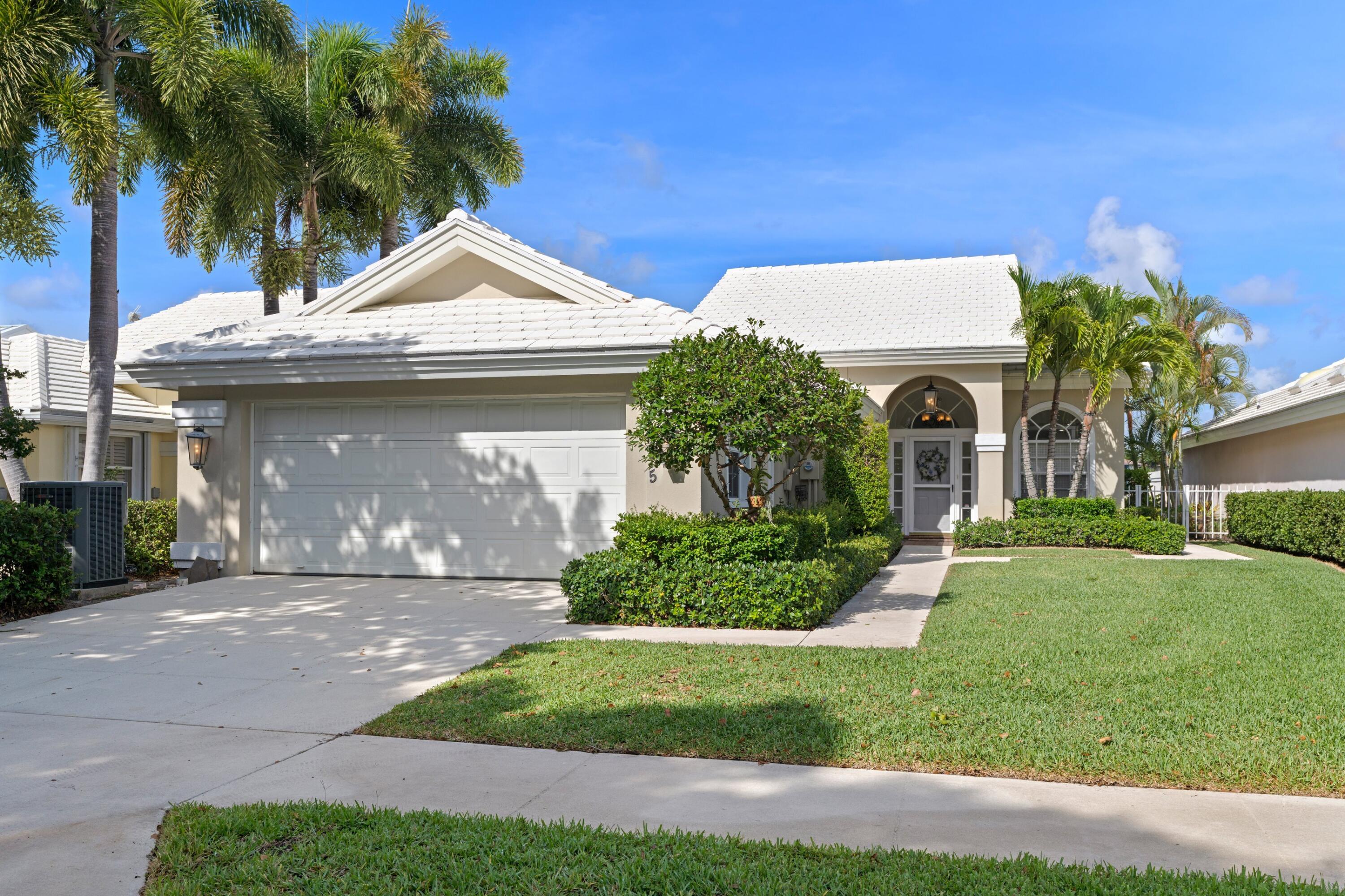 Property for Sale at 1415 Bear Island Drive, West Palm Beach, Palm Beach County, Florida - Bedrooms: 3 
Bathrooms: 2  - $645,000