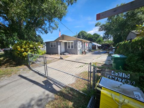 Photo of 4315 Avenue K Avenue, Fort Pierce, FL 34950 (MLS # RX-11114631)