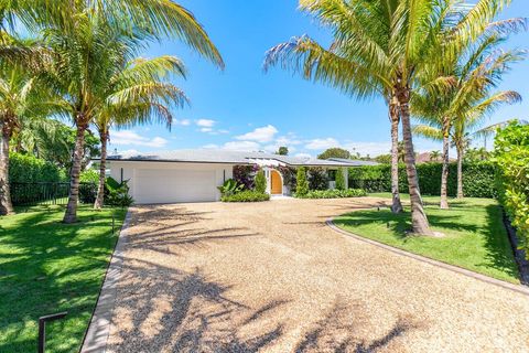 Photo of 7711 W Lake Drive, Lake Clarke Shores, FL 33406 (MLS # RX-11081633)