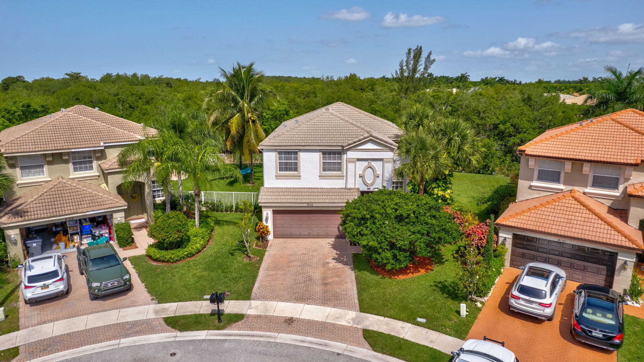 9193 Bryden Court, Wellington, Palm Beach County, Florida - 5 Bedrooms  
2.5 Bathrooms - 