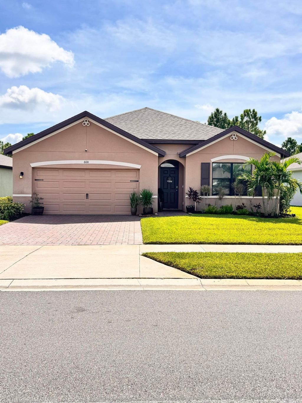 Photo of 668 Old Country Road SE, Palm Bay, FL 32909 (MLS # RX-11126025)