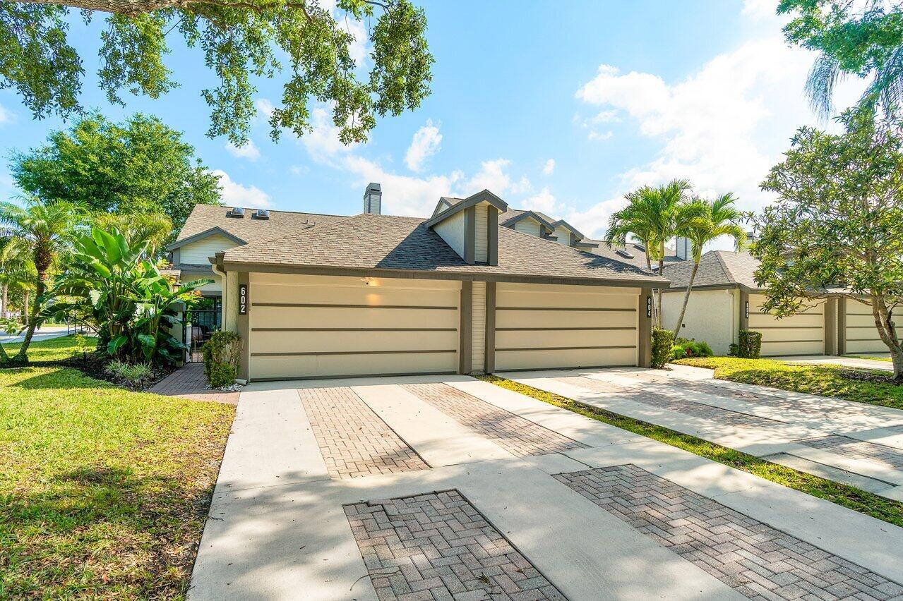 602 Landings Boulevard, Greenacres, Palm Beach County, Florida - 2 Bedrooms  
2 Bathrooms - 