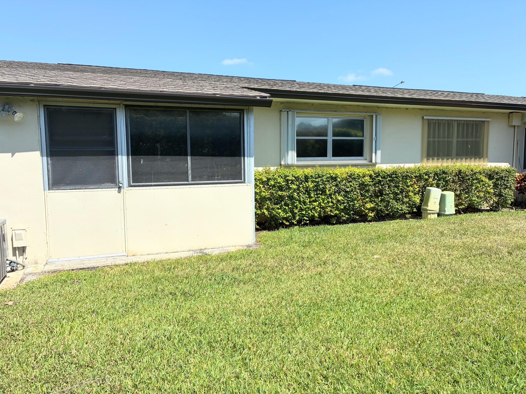 Property for Sale at 2911 Ashley Drive H, West Palm Beach, Palm Beach County, Florida - Bedrooms: 1 
Bathrooms: 1.5  - $109,555