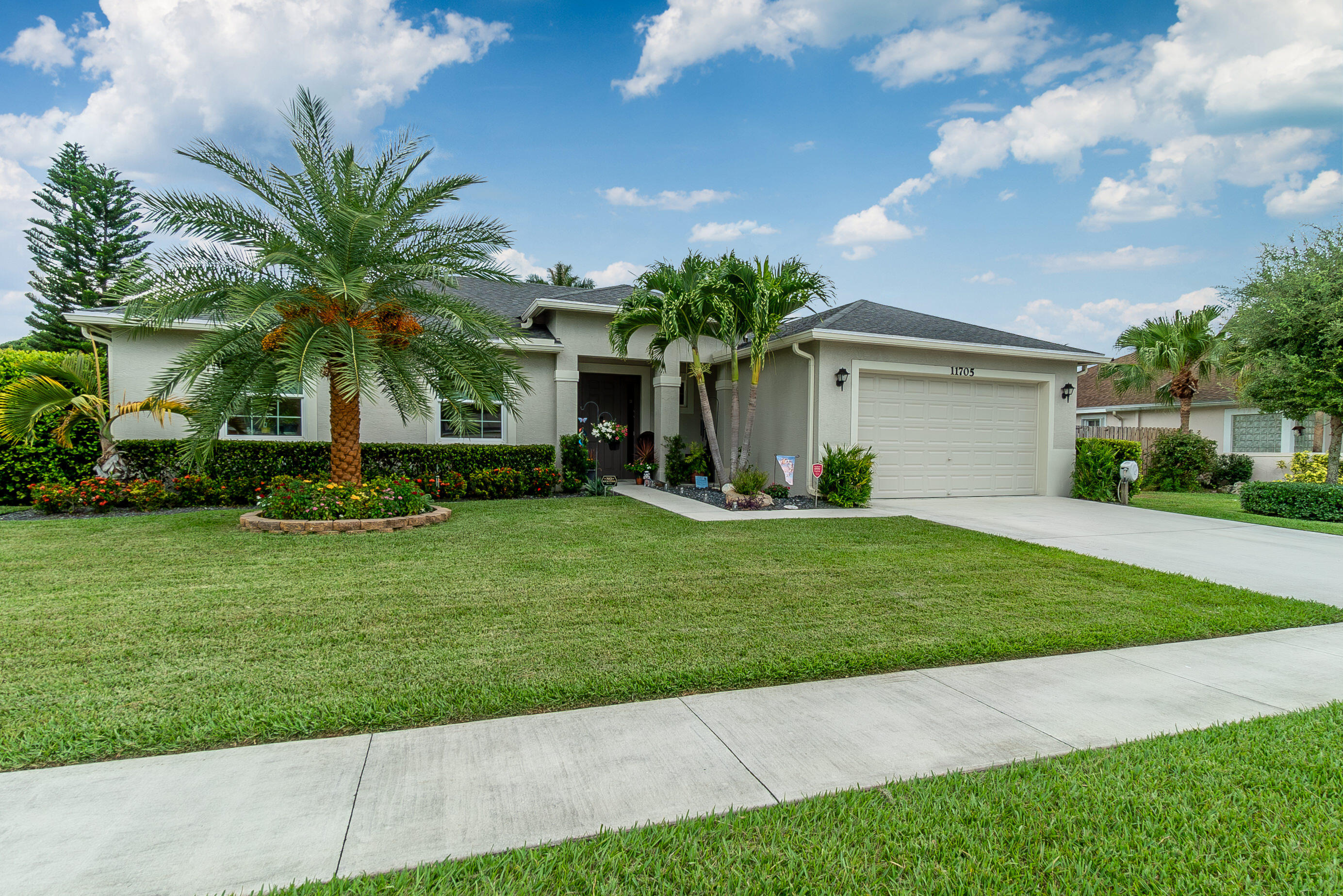 Property for Sale at 11705 Anhinga Drive, Wellington, Palm Beach County, Florida - Bedrooms: 4 
Bathrooms: 2  - $680,000