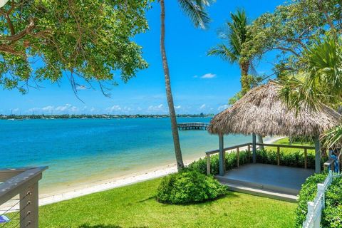 Photo of 5600 N Flagler Drive #Ph 209, West Palm Beach, FL 33407 (MLS # RX-11129174)