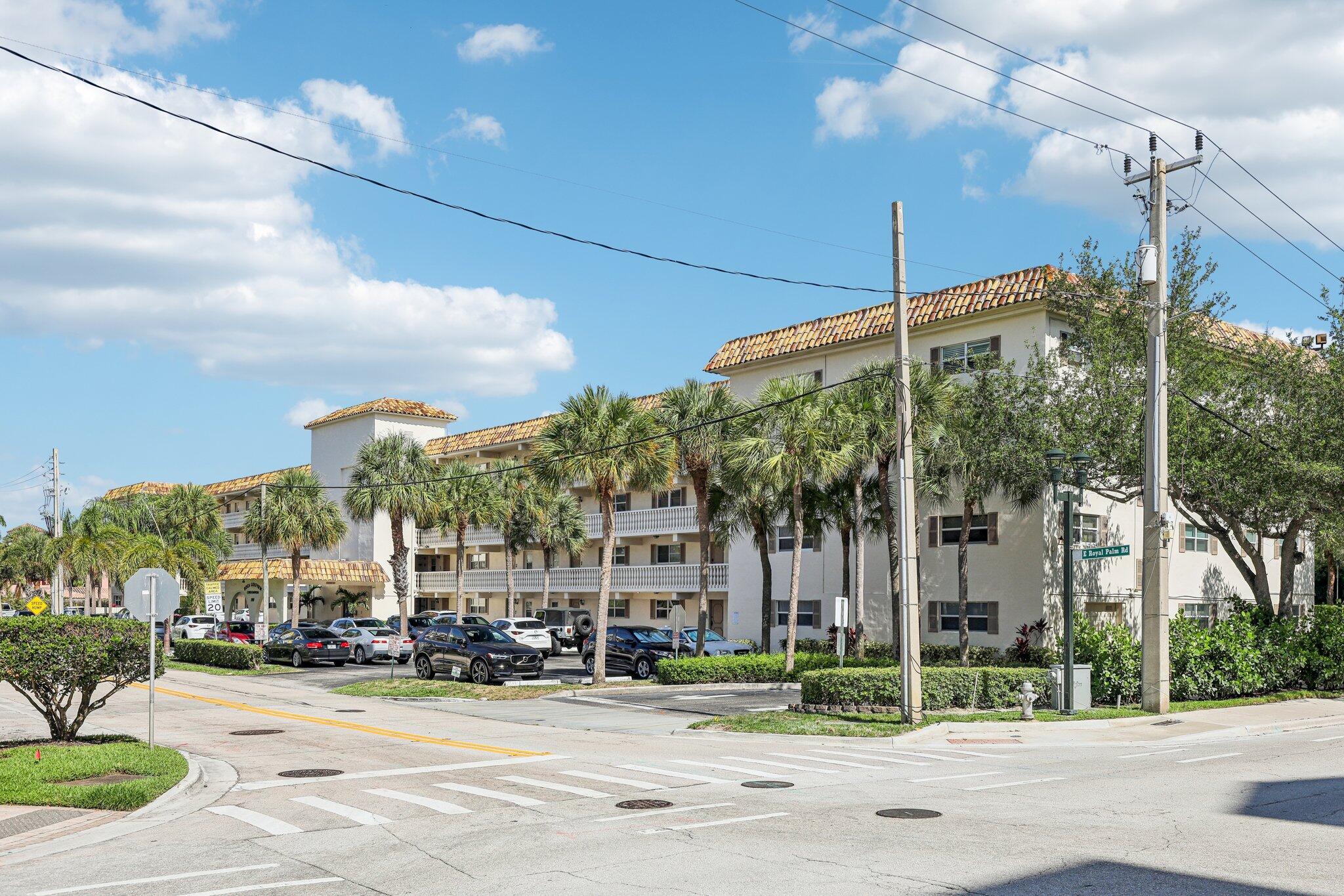 Property for Sale at 200 E Royal Palm Road 3040, Boca Raton, Palm Beach County, Florida - Bedrooms: 2 
Bathrooms: 2  - $624,900