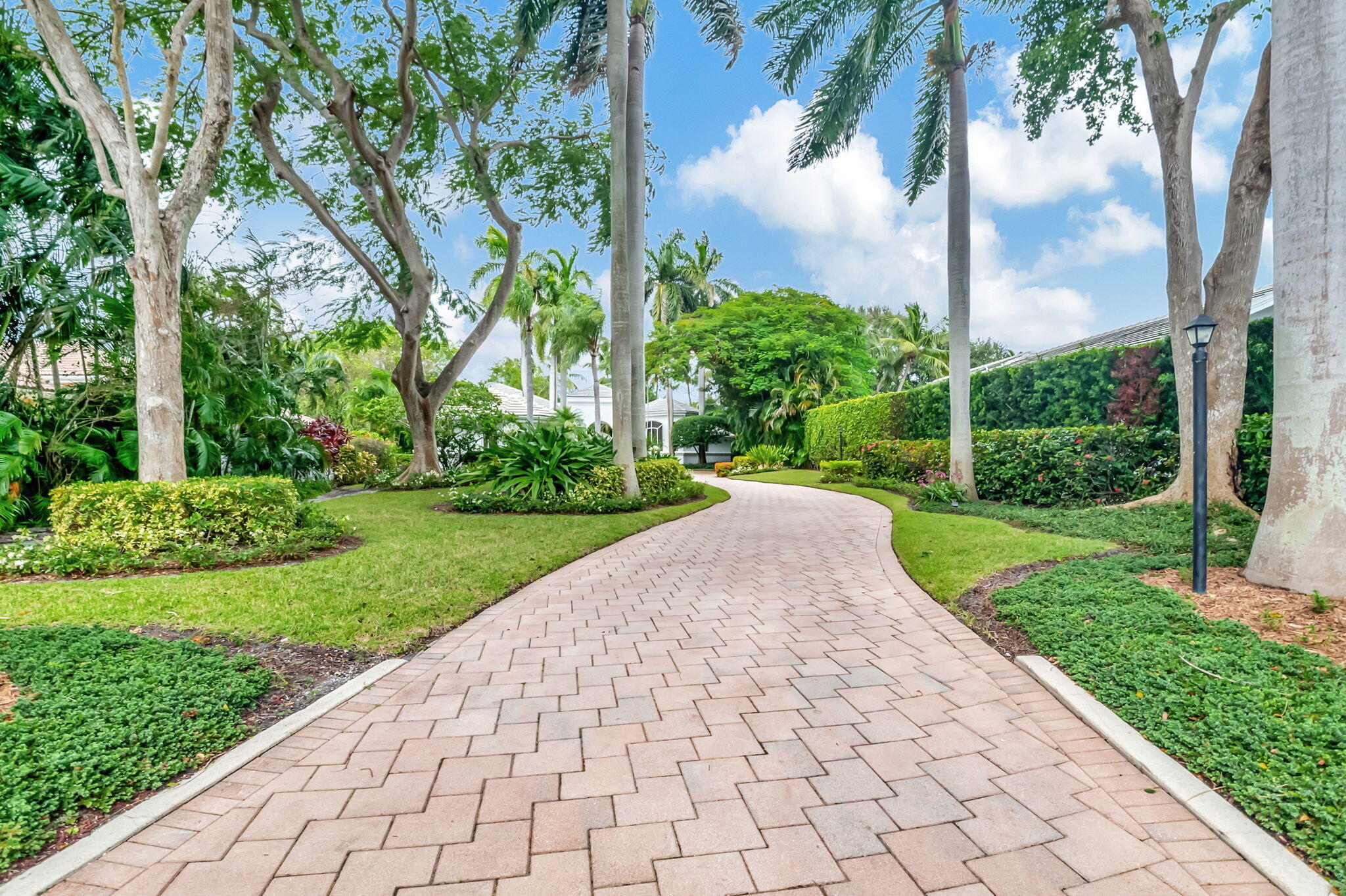 4825 Sanctuary Lane, Boca Raton, Palm Beach County, Florida - 5 Bedrooms  
4.5 Bathrooms - 