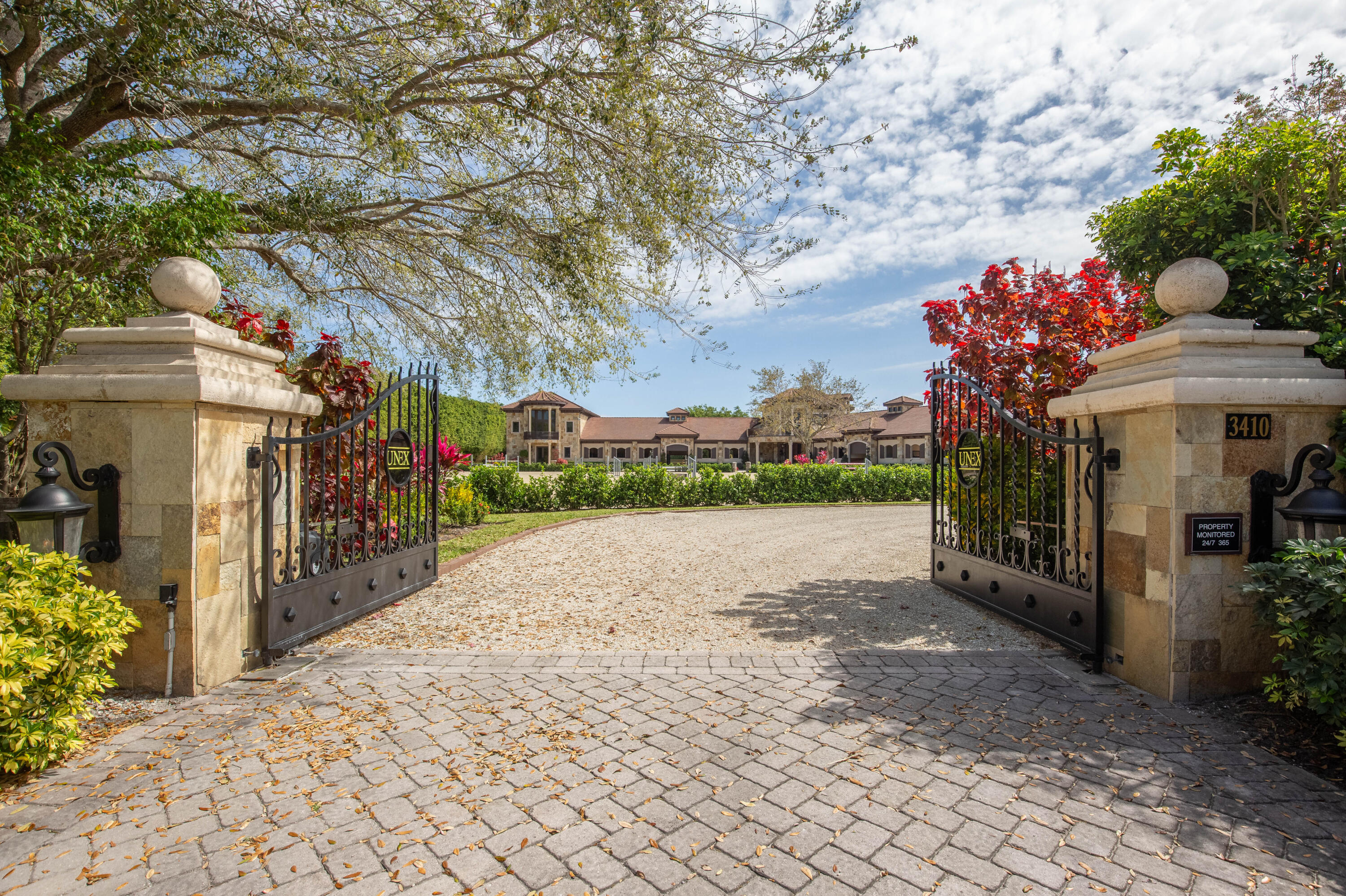 Property for Sale at 3410 Olde Hampton Drive, Wellington, Palm Beach County, Florida - Bedrooms: 3 
Bathrooms: 5.5  - $14,250,000