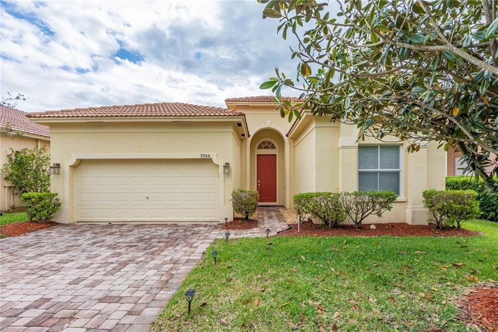 Photo of 5544 Spanish River Road, Fort Pierce, FL 34951 (MLS # RX-11097176)