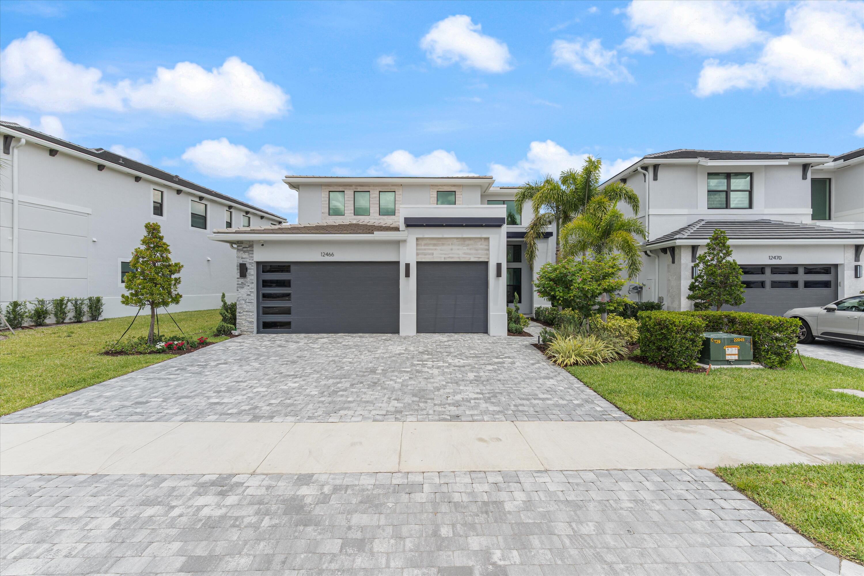 12466 Solana Bay Circle, Palm Beach Gardens, Palm Beach County, Florida - 6 Bedrooms  
6 Bathrooms - 