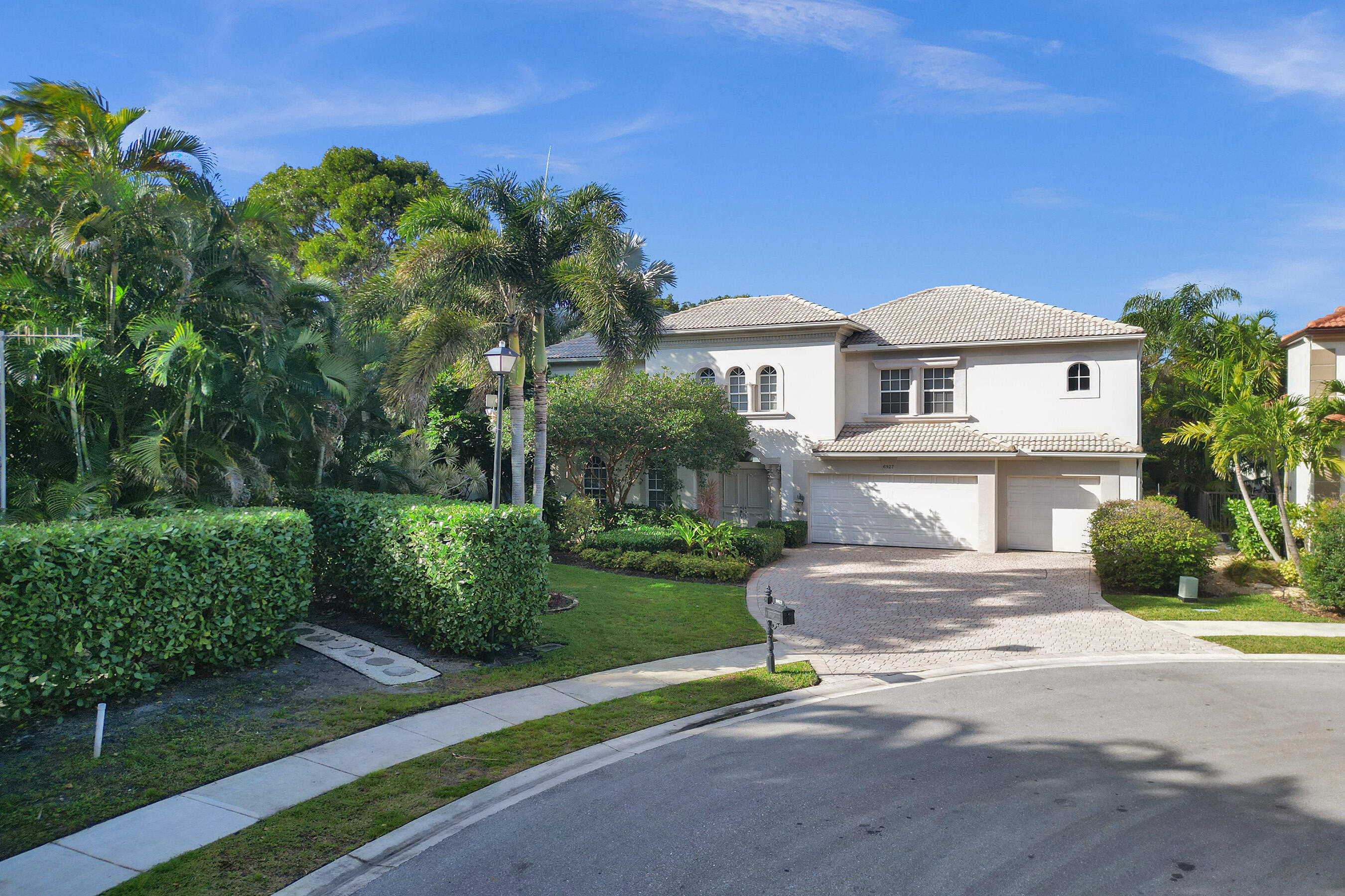 Property for Sale at 6927 Royal Orchid Circle, Delray Beach, Palm Beach County, Florida - Bedrooms: 5 
Bathrooms: 4.5  - $1,650,000