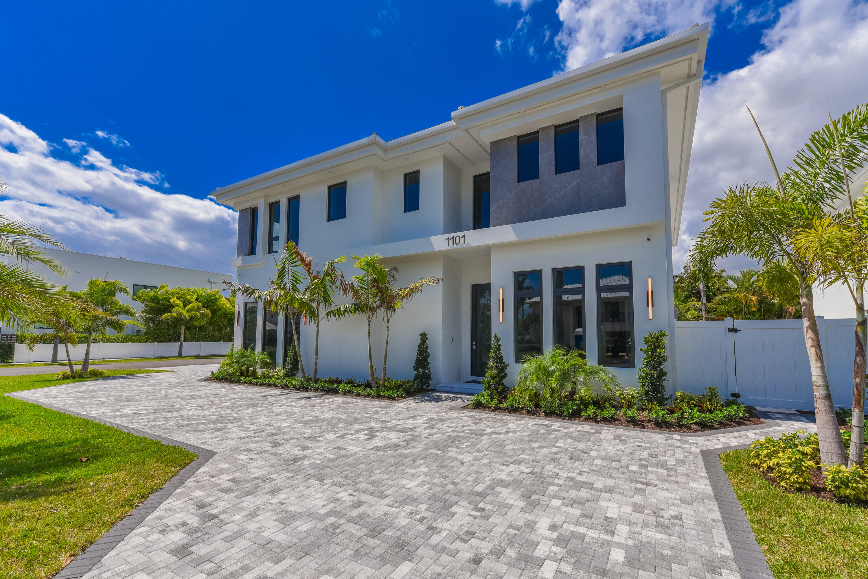 Property for Sale at 1101 Ne 3rd Avenue, Boca Raton, Palm Beach County, Florida - Bedrooms: 5 
Bathrooms: 6.5  - $4,295,000