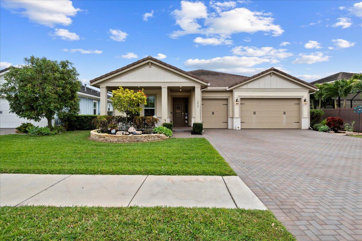 Property for Sale at 1012 Deer Haven Drive, Loxahatchee, Palm Beach County, Florida - Bedrooms: 3 
Bathrooms: 3  - $750,000