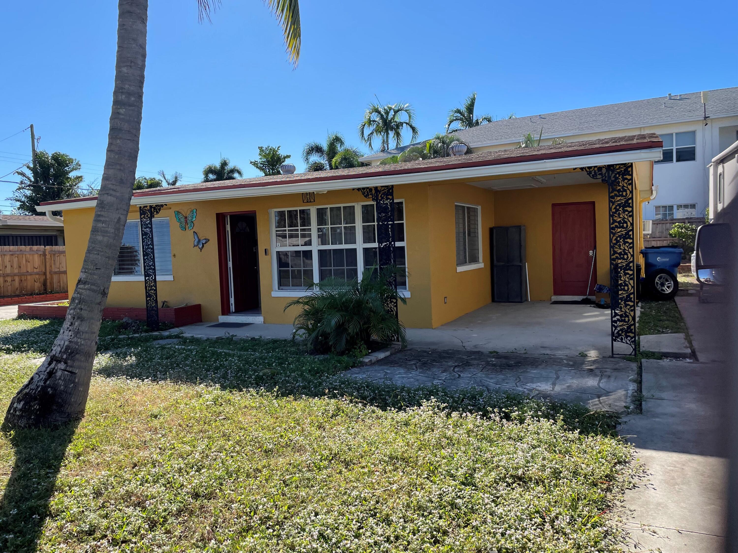 Property for Sale at 1606 Shirley Court, Lantana, Palm Beach County, Florida - Bedrooms: 3 
Bathrooms: 1  - $360,000