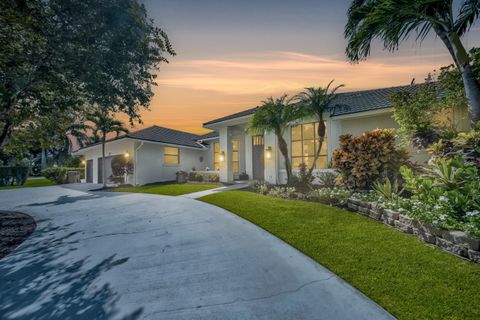 Photo of 1902 S Club Drive, Wellington, FL 33414 (MLS # RX-11119284)