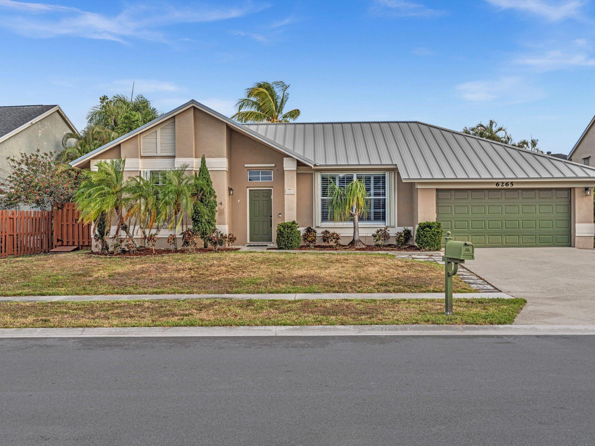 6265 Jaipur Court, Boynton Beach, Palm Beach County, Florida - 4 Bedrooms  
2 Bathrooms - 