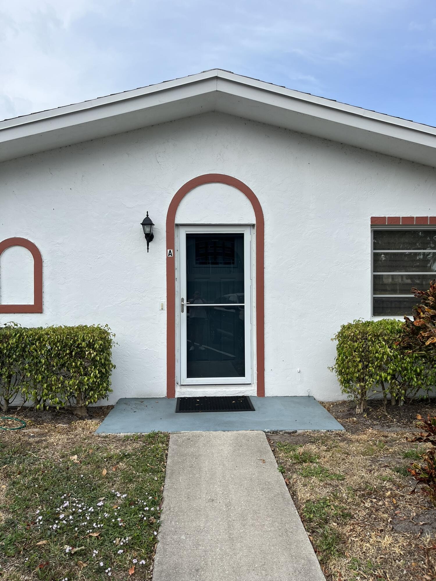 Property for Sale at 13852 Via Flora A, Delray Beach, Palm Beach County, Florida - Bedrooms: 2 
Bathrooms: 2  - $250,000